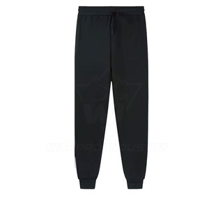 Conjunto Deportivo Ligero y Transpirable con Estampado Invernal para Hombre, Diseñado para Entrenamiento, Running, Gimnasio y Estilo de Vida Activo - Product Image 5