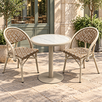 Ensemble de table et de chaises de jardin, de balcon, de terrasse, de restaurant, résistant à l'eau, personnalisable, gain de place, pour usage commercial