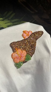 Tops elegantes con bordado de cuentas, ropa de mujer con cuentas decorativas, tops de diseñador con cuentas para mujer, aspecto elegante con bordado. - Product Image 6