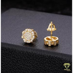 Boucles d'oreilles clous en moissanite ronde sertie de diamants, argent sterling 925, bijoux de luxe hip-hop pour hommes et femmes - Product Image 5
