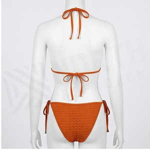 Conjunto de Bikini Texturizado Naranja para Mujer, Top Halter con Lazos Laterales, Braguita de Spandex y Poliéster, Traje de Baño - Product Image 2
