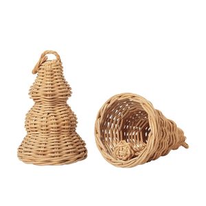 Campana de vaca de ratán natural hecha a mano, adorno decorativo colgante para decoración ecológica del hogar y exteriores. - Product Image 1