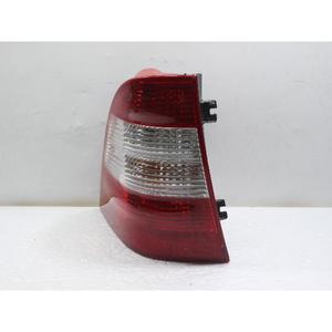 Conjunto de Luz Trasera Izquierda para ML / GLE W163 2002, OEM A1638201964 - Product Image 4