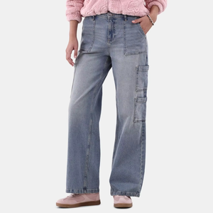 Pantalones vaqueros casuales OEM personalizados, lavados, de corte recto, holgados, para mujer, estilo urbano, pantalones cargo de mezclilla para mujer, pantalones boyfriend. - Product Image 1