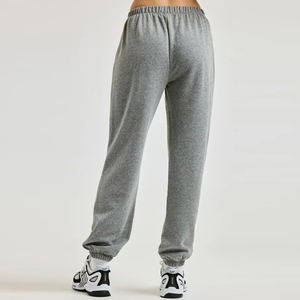 Velours fermeture éclair automne épais haut court survêtement femmes ensemble décontracté vêtements de sport deux pièces à capuche ensemble de haute qualité à bas prix - Product Image 6