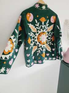 Chaqueta de Mujer con Bordado Suzani Colorido de Estilo Boho Único, Inspirada en el Arte Tradicional, Abrigo de Invierno con Diseño Vibrante, Blazer para Mujer - Product Image 6