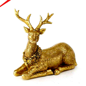 Sculpture de renne en métal faite à la main, finition dorée, décoration de Noël, accent décoratif moderne et écologique pour la maison, le bureau ou un mariage - Product Image 1