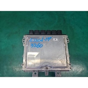 ECUs y Módulos de Computación Usados de Clase E A6549001400 - Product Image 4