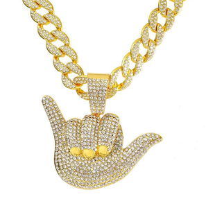 Collier pendentif main Shaka glacée en argent plaqué 925 pour homme, avec moissanite taille brillant et chaîne à maillons en acier inoxydable, style hip-hop de luxe - Product Image 2