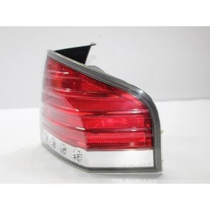 Feu arrière droit d'occasion MKX 8A1313B504A - Product Image 3