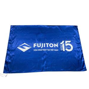 Bannière en satin imprimée numériquement, drapeau suspendu pour la rentrée scolaire et les remises de diplômes, service OEM ODM - Product Image 4