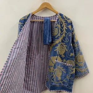 Chaqueta Reversible de Terciopelo Azul Premium 2026, Superventas, para Mujer, Hecha a Mano con Bordado Floral en Hilo y Zari Dorado - Product Image 1