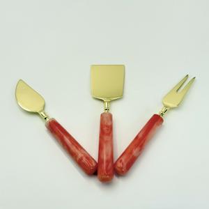 Juego de cubiertos para queso de acero inoxidable de alta calidad, adecuado para ocasiones especiales, que ofrece alta estabilidad y corte preciso. - Product Image 3