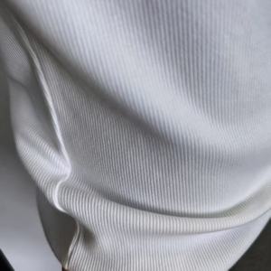 Camiseta sin mangas de algodón blanca para hombre, cuello redondo, informal, de punto, color liso, estilo americano, con estampado, diseño nuevo - Product Image 4
