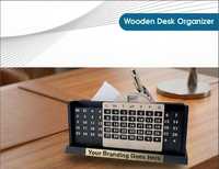 Organisateur de bureau moderne pour cadres avec porte-cartes de visite, support à stylos et horloge, organisateur de bureau en bois personnalisé