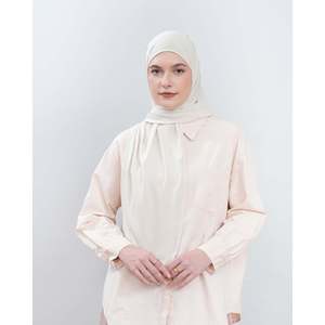 Robe ethnique à imprimé bandana avec toutes les options de couleurs - Product Image 1
