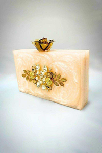 Elegante Bolso de Mano de Resina para Damas, Accesorio de Moda con Estética Única y Decoración de Cadena, Hecho a Mano por MULTI CRAFT - Product Image 6