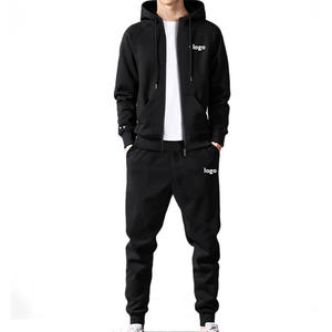 Ensemble de survêtement noir en molleton de coton vierge pour homme, personnalisable par broderie, style streetwear, comprenant un sweat à capuche épais et un pantalon de jogging, vente en gros - Product Image 5
