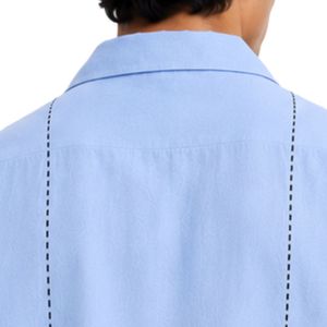Camisa de Hombre con Cuello Cubano Azul Claro, Manga Corta, Diseño Bordado Negro, Algodón y Lino, Cierre de Botones, Estilo Casual de Verano para Playa - Product Image 6
