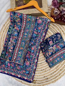 Espejo de mano con trabajo de zari y sari de seda chinon suave estampado con blusa con trabajo de espejo real. - Product Image 6