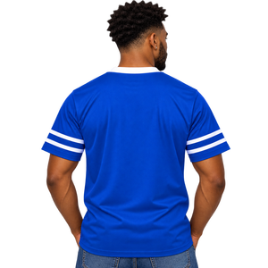 Camiseta de Cuello en V para Hombre, Color Azul Rey, con Gráfico de Letras Griegas y Mangas con Rayas Blancas, Estilo Casual de Fraternidad Phi Beta Sigma - Product Image 2