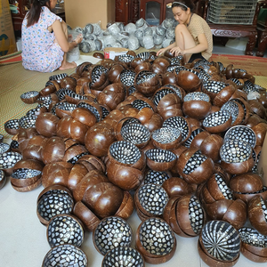 ชุดชามกะลามะพร้าวเป็นมิตรต่อสิ่งแวดล้อมผลิตจากเวียดนามเคลือบแล็กเกอร์ทำด้วยมือ - Product Image 5