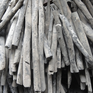 ถ่านไม้เหล็กเผาเป็นก้อนเพื่อระยะเวลาการเผาไหม้สูงสุด - Product Image 1