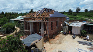 Estructura de Acero Ligero Eratek EC75.75, Grado G550, Estándar JIS, Recubrimiento Duracoat, Estructura de Techo para Granjas Residenciales de Pollos y Cerdos - Product Image 2