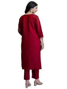 Robe Anarkali en soie pour femmes, rouge, brodée, tenue traditionnelle indienne pour mariage et fêtes, toutes saisons, coupe classique - Product Image 2