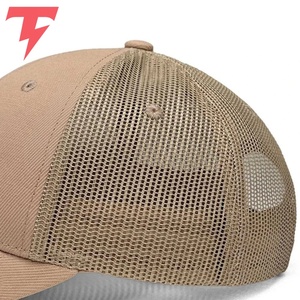 Casquette Trucker Snapback Personnalisée Conçue pour l'Extérieur, Performance Durable, Panneaux en Maille Respirante, Option Broderie de Haute Qualité - Product Image 6