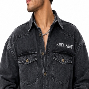 Chemise en jean délavé sur mesure pour homme, qualité supérieure, manches longues, tissu doux, logo personnalisé, service OEM, coupe classique, col rabattu - Product Image 4