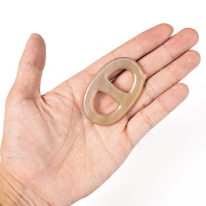 Anillo para Bufanda Ecológico de Cuerno de Búfalo con Acabado Pulido, Sujeción Segura y Elegancia Suave para Bufandas - Regalo de Año Nuevo y Halloween - Product Image 4