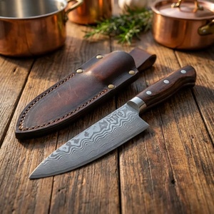 Couteau de chasse artisanal en acier Damas – Manche en bois de rose avec étui en cuir de qualité supérieure - Product Image 1