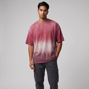 Fabricante de camisetas extragrandes personalizadas para hombre, camisetas casuales vintage de algodón grueso con lavado ácido y efecto descolorido por el sol para hombre - Product Image 1
