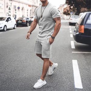 Conjunto de ropa deportiva de verano para hombre, chándal de marca privada con logotipo personalizado, pantalones cortos y camisetas, venta al por mayor, camisetas activas - Product Image 3