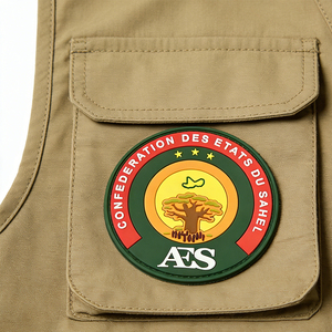 Parche Táctico Redondo de PVC Personalizado al por Mayor de la Confederación de Estados del Sahel, Fabricante con Emblema de Pájaro Baobab y Estrella - Product Image 2
