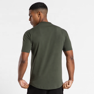 T-shirt décontracté respirant pour hommes avec ourlet incurvé contrasté de couleur verte et noire avec survêtement d'été court noir Twin Set - Product Image 2