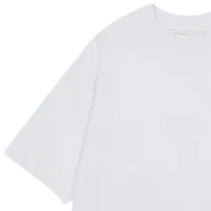 Camiseta de algodón de manga corta para hombre, corte holgado, con logo en el pecho, cuello redondo, estilo casual urbano, suministro al por mayor OEM - Product Image 3