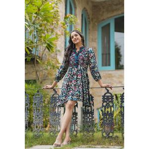 Tunique pour femmes, haut à manches longues, mélanges de coton, détails brodés, marque FABZONE, États-Unis - Product Image 1