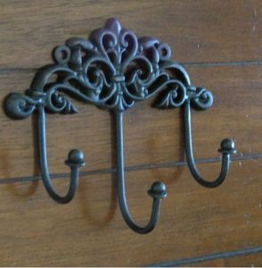 Rustic Metal Wall <b>Hooks</b> With Animal And Floral Designs For Clothing Storage Heavy-Duty Wall Mounted <b>Hooks</b> - Product Image 5