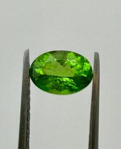 Pierre précieuse naturelle de tsavorite grenat, taille ovale, verte, 2,95 carats, pierre non montée pour la fabrication de bijoux - Product Image 2