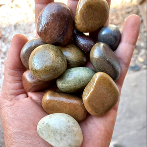 Piedras de Río Naturales de Alta Calidad, Brillantes, de Colores Mixtos, Forma Ovalada, Modernas, para Paisajismo de Exteriores/Jardín, Fuente - Product Image 1