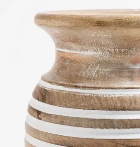 Vase en bois artisanal avec rayures blanches horizontales, décoration rustique pour la maison, texture naturelle, pièce d'appoint minimaliste pour l'intérieur - Product Image 5