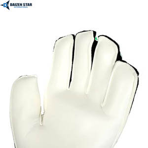 Gants de gardien de but de football personnalisés avec logo OEM, paume en latex à forte adhérence, vente en gros - Product Image 5