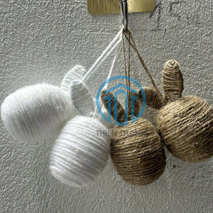 Juego de 4 mini conejitos colgantes hechos en Vietnam para la Pascua con la mejor calidad - Product Image 1