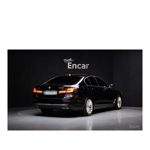 BMW 523d XDrive Luxury 2022, BMW Serie 5, 52.523 km, Combustible Diésel, Caja de Cambios Automática, Volante a la Izquierda - Product Image 2