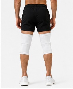 Rodilleras ligeras diseñadas para entrenamiento deportivo, fitness y actividades al aire libre con protección flexible contra impactos - Product Image 3