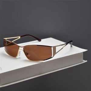 European American Unisex Fashion Metal Sunglasses White UV400 Y2K Spice Girls Personality Luxury - Product Image 4