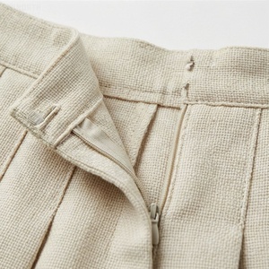 Falda Plisada hasta la Rodilla para Mujer, Color Sólido, Tejido de Poliéster, Cintura Regular, Transpirable, para Todas las Temporadas - Product Image 4