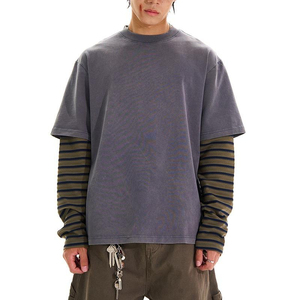 เสื้อยืดสองชั้น สตรีทแวร์แบบสั่งทำ แพทช์เวิร์ค แขนยาว ยูนิเซ็กส์ เสื้อยืดสองชั้นทรงโอเวอร์ไซส์ เสื้อยืดผ้าฝ้ายแบบเลเยอร์ - Product Image 1